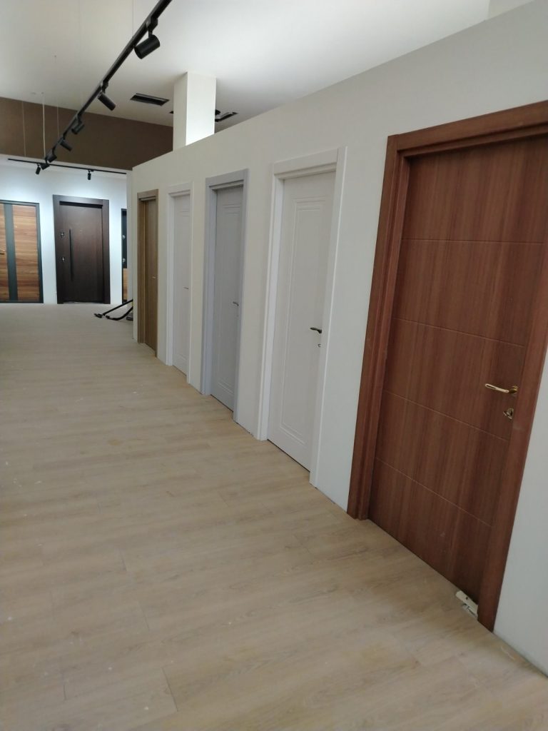 Dobrodošli u Altimax Haus Novi Sad - Nov salon vrata