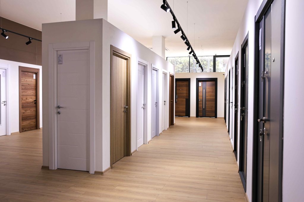 Crni petak za najpovoljnija vrata - od 10 do 30% na kompletan asortiman!