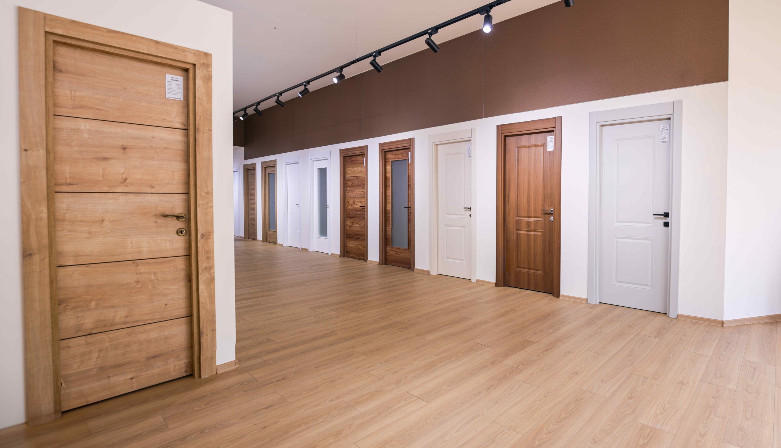 Najpopularnije boje sobnih vrata u 2025. godini