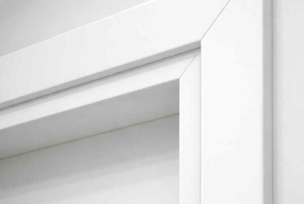 Šta je pervajz na vratima i zašto menja ceo utisak enterijera